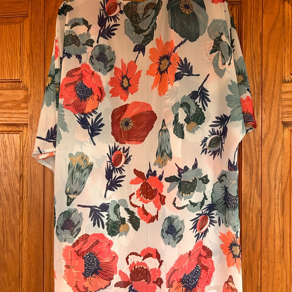 🆕🍓Floral Sheer Kimono/Coverup - Picture 6 of 7